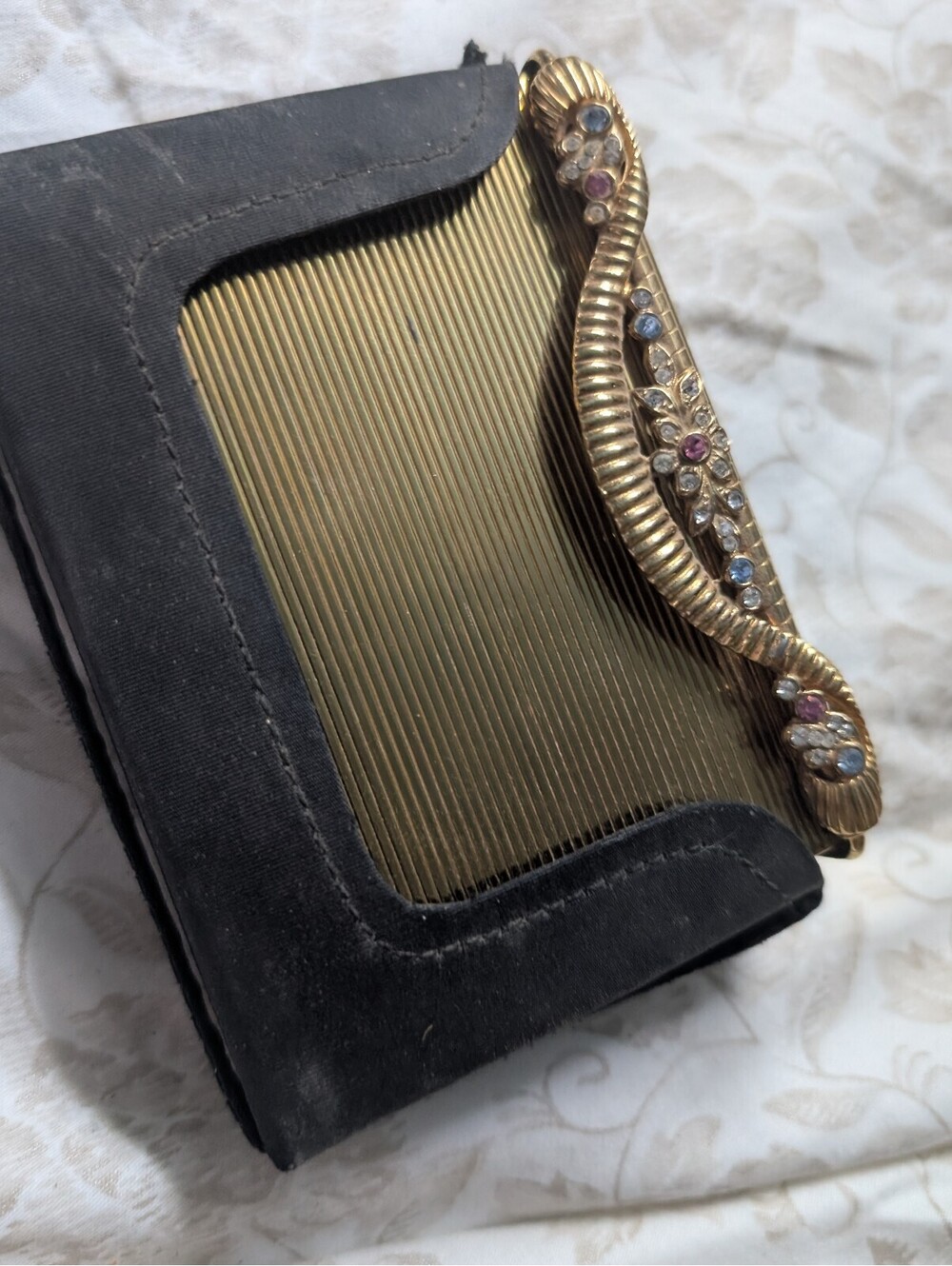 Vintage Volupté Compact with Black Case and Decorative Rhinestone Detail